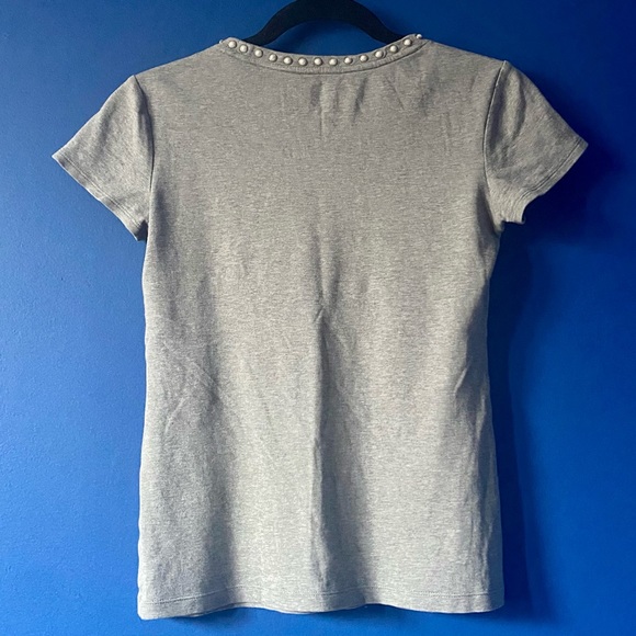 Banana Republic Soft Grey Cotton Pearl Studded T-Shirt (S/M) - Picture 4 of 5